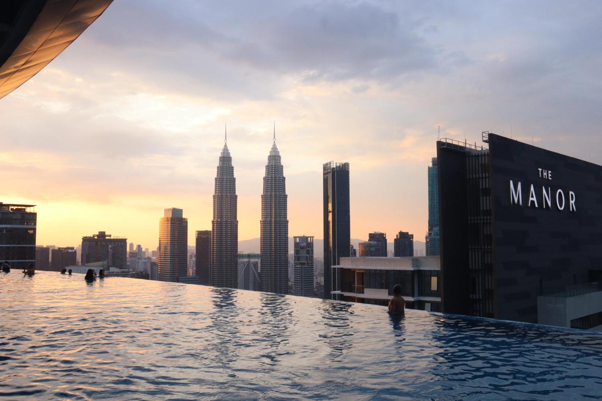 Crystal Suite At Eaton Klcc Куала-Лумпур Экстерьер фото
