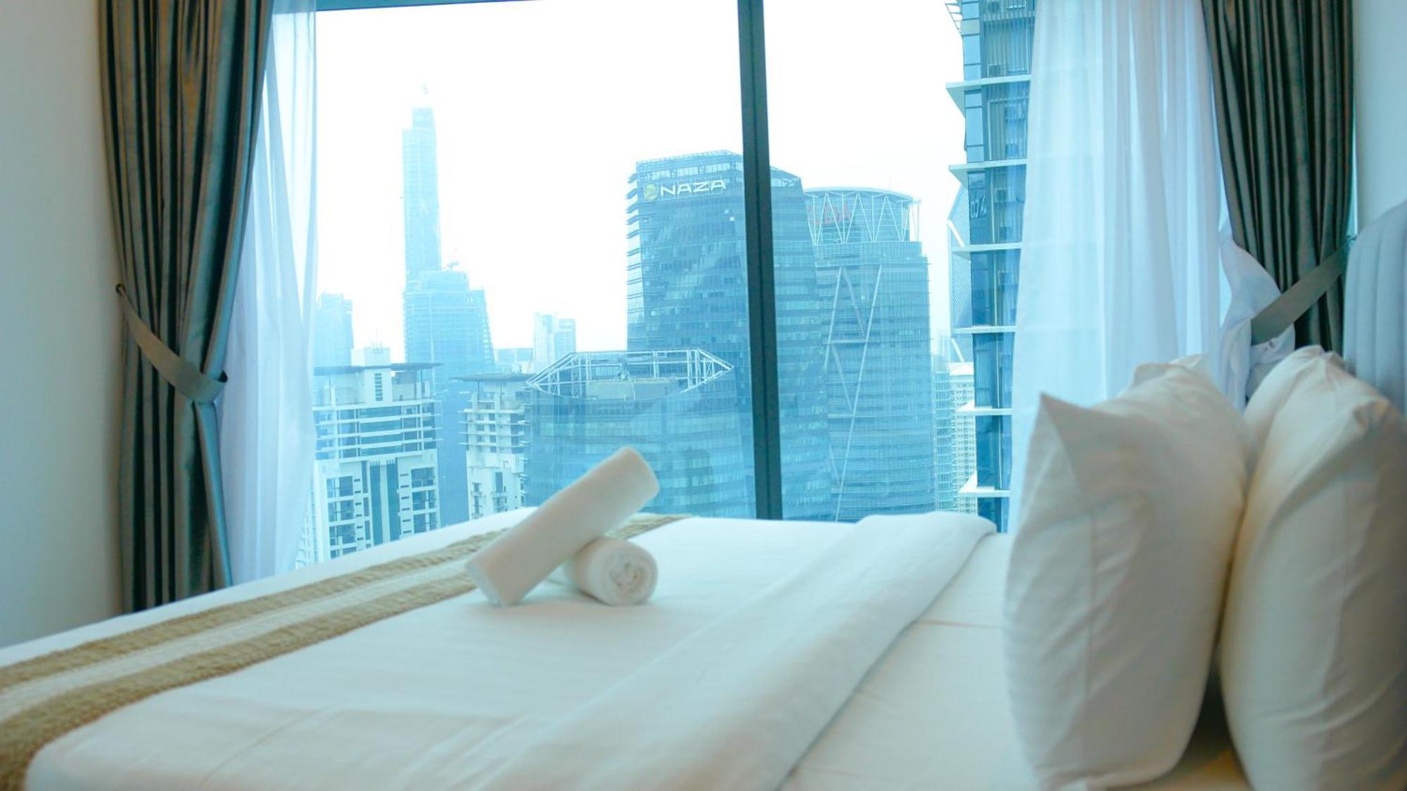 Crystal Suite At Eaton Klcc Куала-Лумпур Экстерьер фото