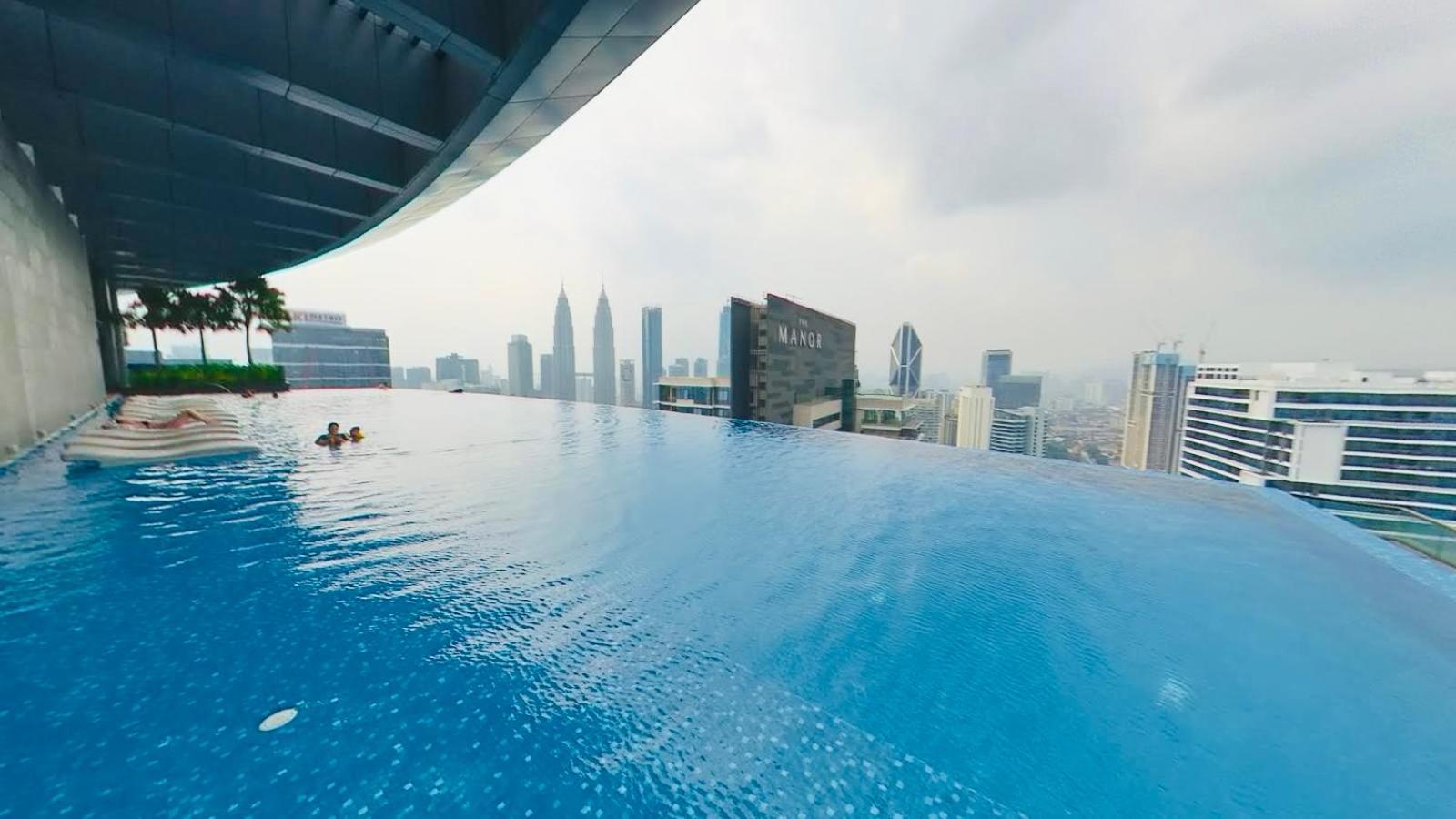 Crystal Suite At Eaton Klcc Куала-Лумпур Экстерьер фото